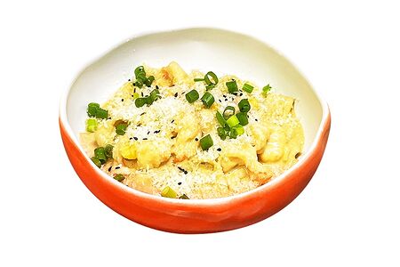 Лапша с креветками в белом соусе