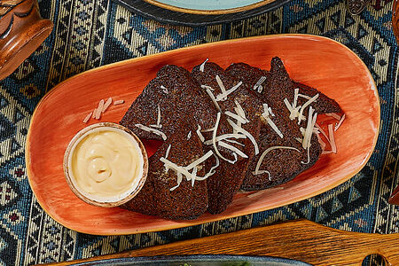 Закуска гренки чесночные