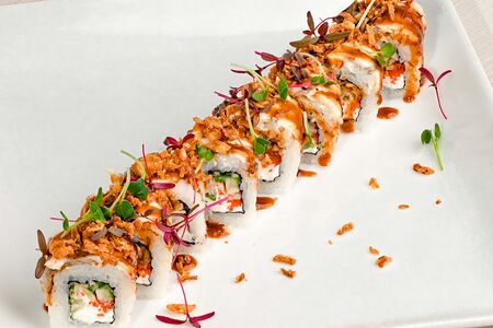 Ролл Криспи угорь