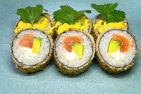 Ролл Темпура с лососем