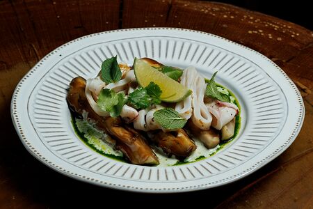 Кальмары гриль