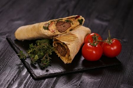 С люля-кебабом из баранины