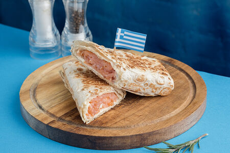 Грик ролл лосось