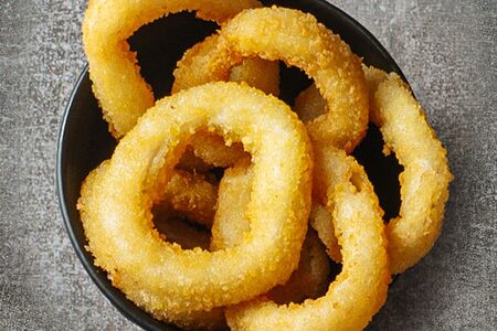 Кольца кальмара с соусом охра