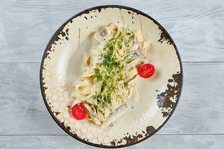 Феттуччине с курицей и грибами