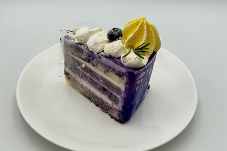 Пирожное Черничное