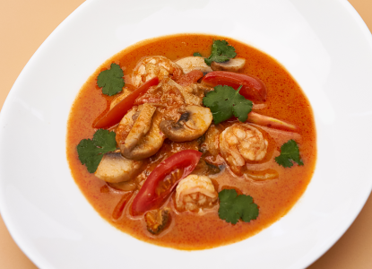 Том ям с курицей