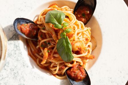 Спагетти с морепродуктами