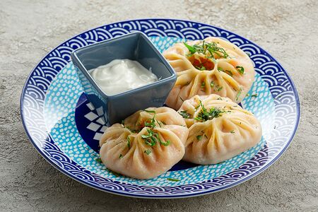 Манты с говядиной