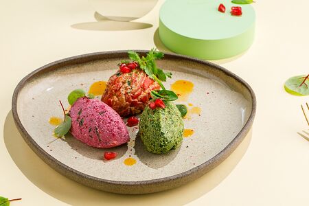 Ассорти из пхали