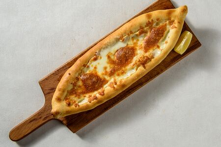 Пиде с сыром