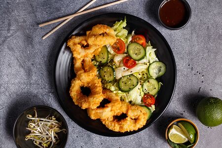 Ном с кальмаром