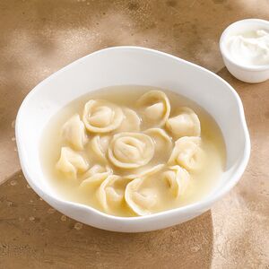 Пельмени с бульоном