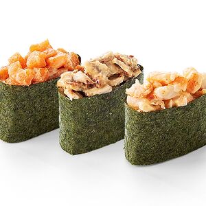 Острые суши с лососем