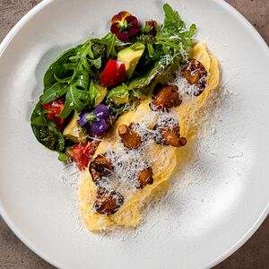 Омлет с вешенками