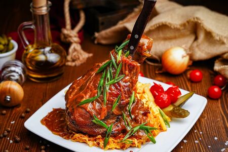 Свиная Рулька