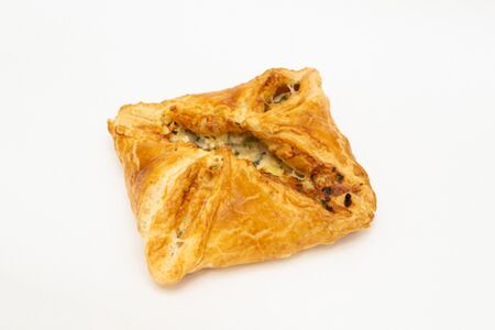 Слоёный пирог Курица-сыр