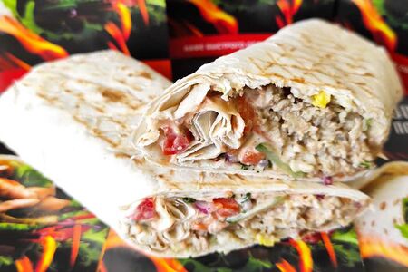 Лаваш-ролл со свининой барбекю