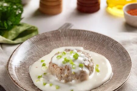 Ёжики в сметанном соусе