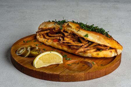 Тантуни в булочке