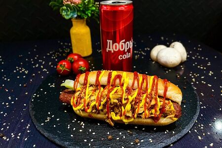 Хот-дог с хрустящим луком