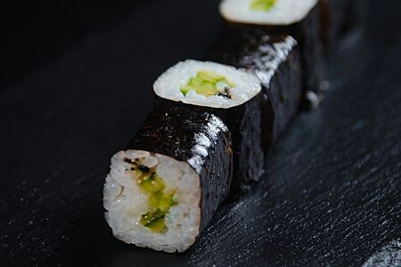 Ролл Эби маки