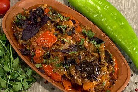 Горячий аджапсандал