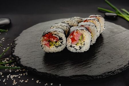 Футомаки с тунцом