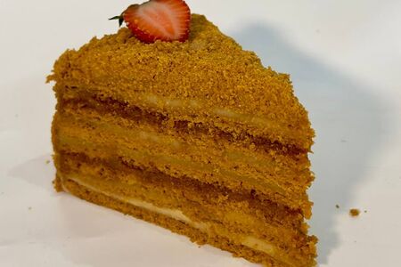 Карамельный медовик