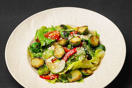 Салат с брюссельской капустой