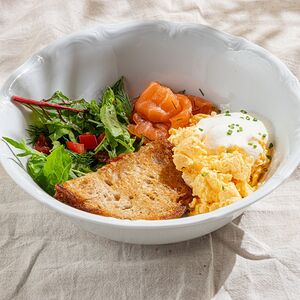 Скрэмбл с лососем 