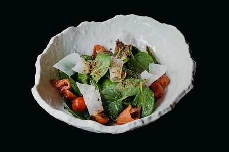 Сашими салат с лососем