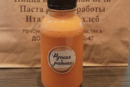 Свежевыжатый морковный фреш