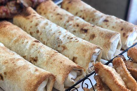 Таук в лаваше