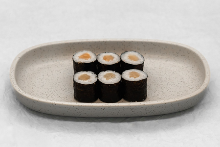 Двойной ролл маки с гребешком