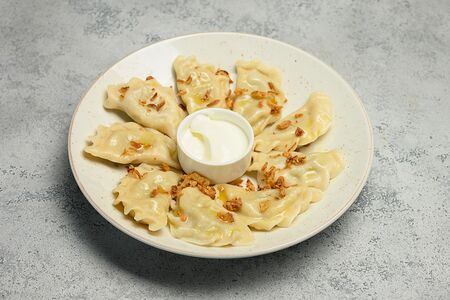 Вареники с картофелем и луком с сюрпризами