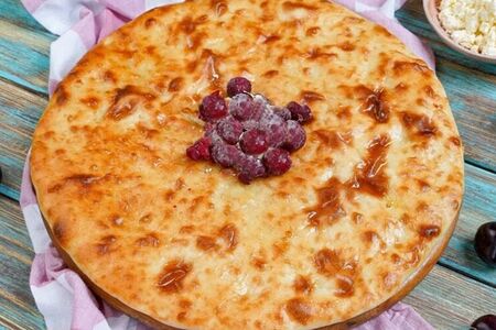 Осетинский пирог с вишней