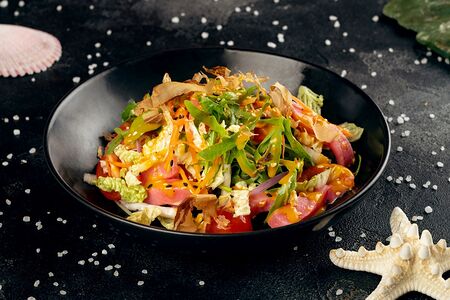 Салат с тунцом 