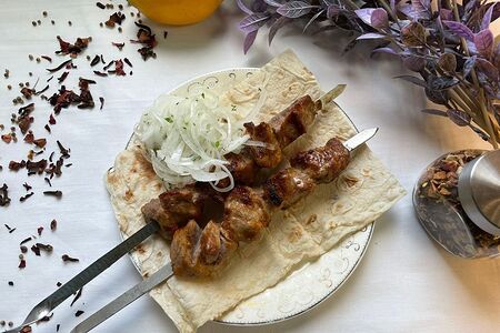 Шашлык из cвинoй шейки