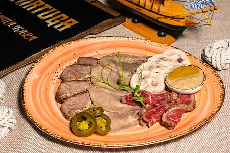 Мясное ассорти