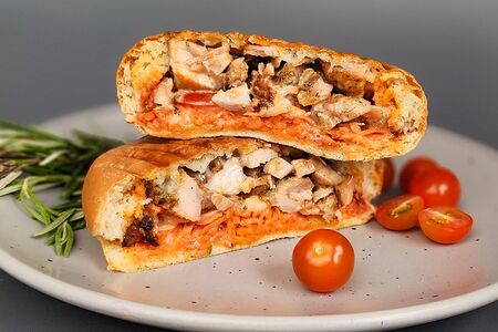 Бургер Мужчина готовит