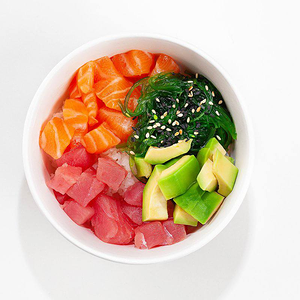 Поке с тунцом и лососем