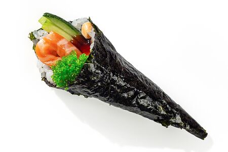 Хенд ролл лосось