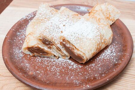 Блинчик с вареной сгущенкой