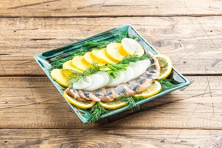 Селедка с картошкой