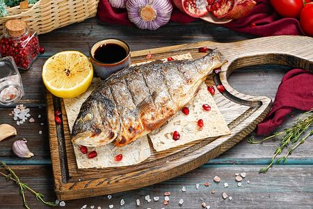 Дорадо на мангале