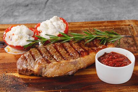 Стейк Стриплойн