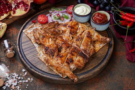 Цыпленок на мангале