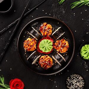 Ролл с гребешком