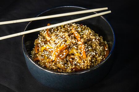 Рис wok с овощами